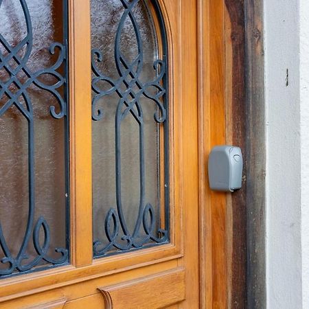 Saint-Christophe-sur-Guiers La Maison Des Jolicoeurs מראה חיצוני תמונה