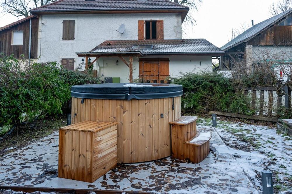 Saint-Christophe-sur-Guiers La Maison Des Jolicoeurs מראה חיצוני תמונה